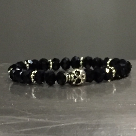 Crystal skull bracelet - Picture 2 of 2